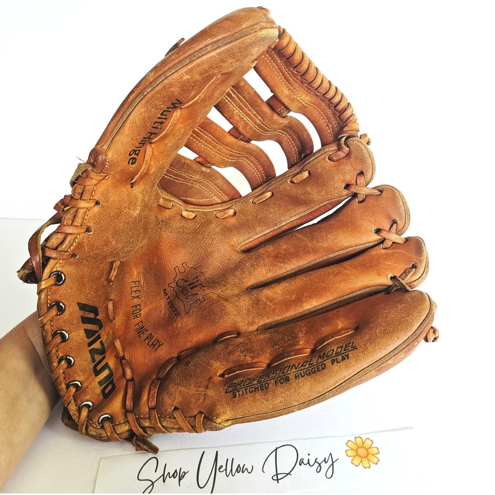 Vintage Mizuno MT2072 Baseball Glove Lite-Flex Leather Right Hand‎ Thrower